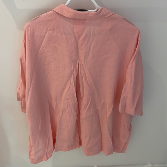 Zara Pink Button Blouse 🌸 - Picture 3 of 3